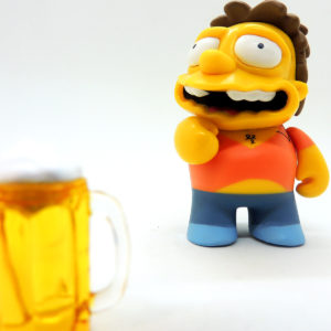 Simpson Barney Moe's Tavern Mini Figures Kidrobot 2018