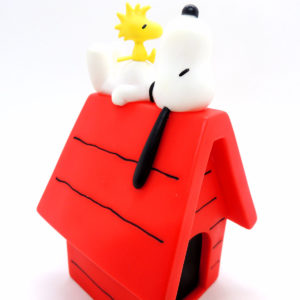 Medicom Toy Snoopy With Woodstock and Doghouse 2018