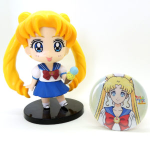 Sailor Moon Serena Uniforme Escuela Bootleg Pin