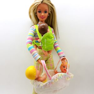 Barbie Cool Sitter Teen Skipper 1998 Mattel