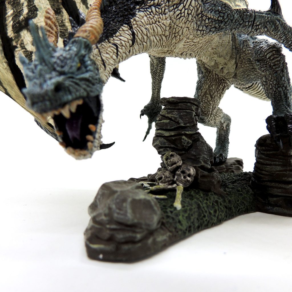 Figurine McFarlane Dragon - Série 1 - Komodo - Occasion