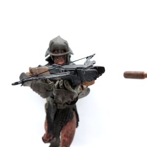 Lord of the Rings Crossbow Uruk Hai LOTR Toybiz